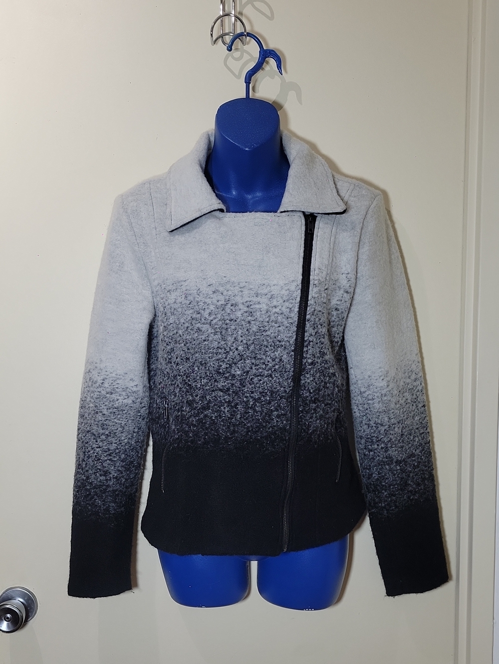Women's Ombre Zip-Front Sweater